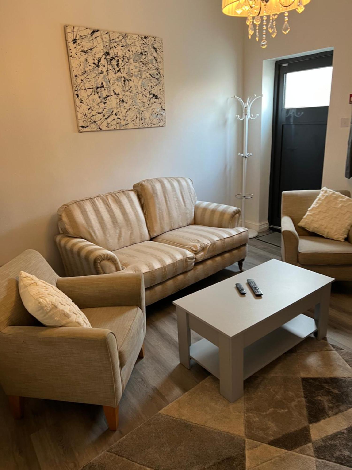 2 Bedroom Town Apartment Ipswich Eksteriør billede